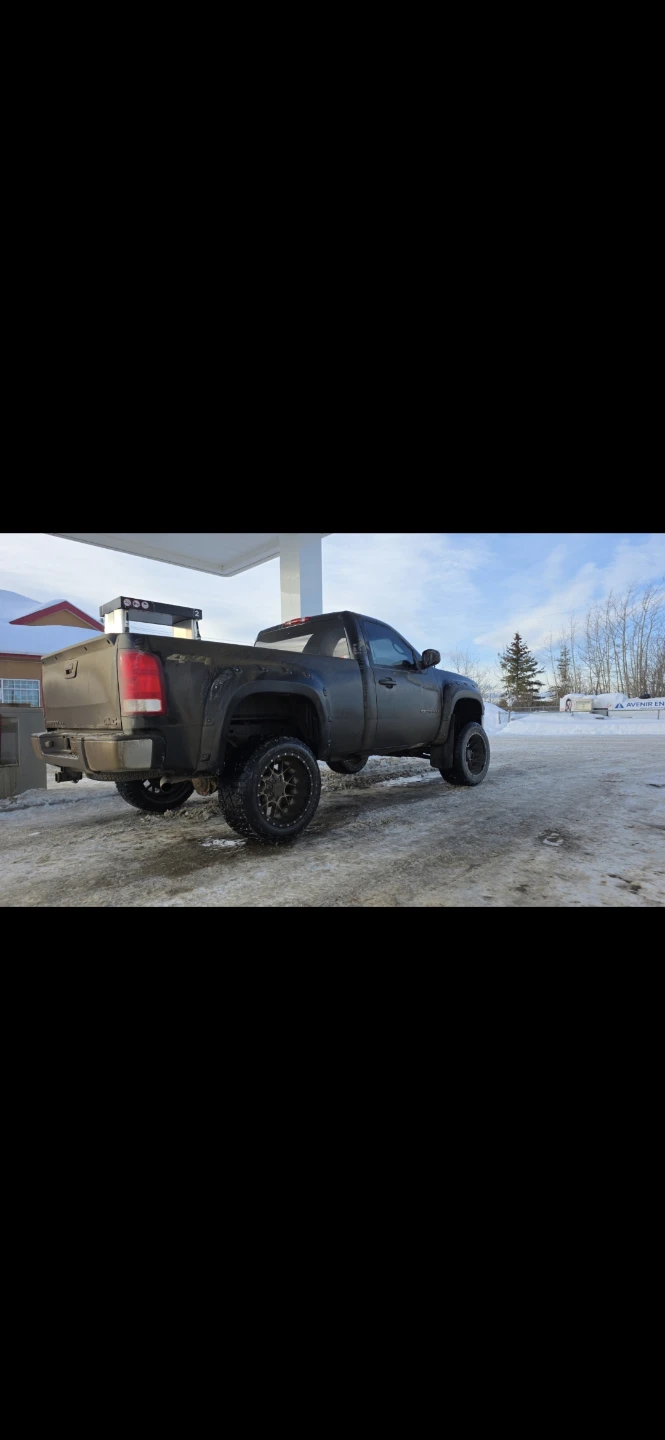 Black GMC Sierra 4x4 Truck - photo 3