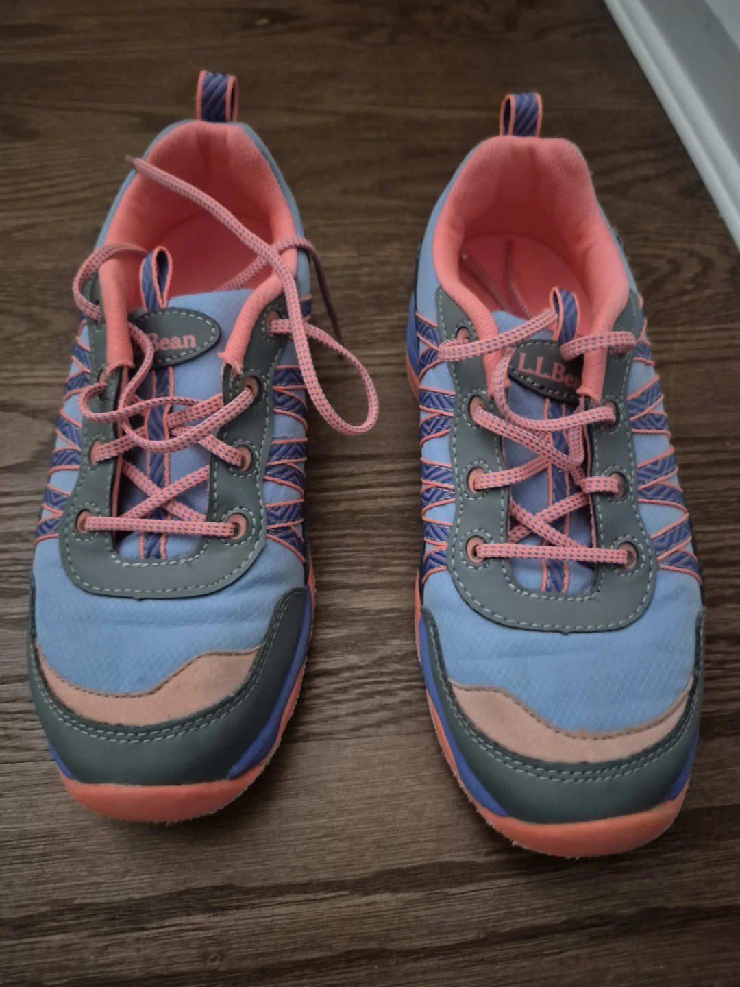 L.L.Bean Kids Size 2 Shoes - basically *BRAND NEW*
