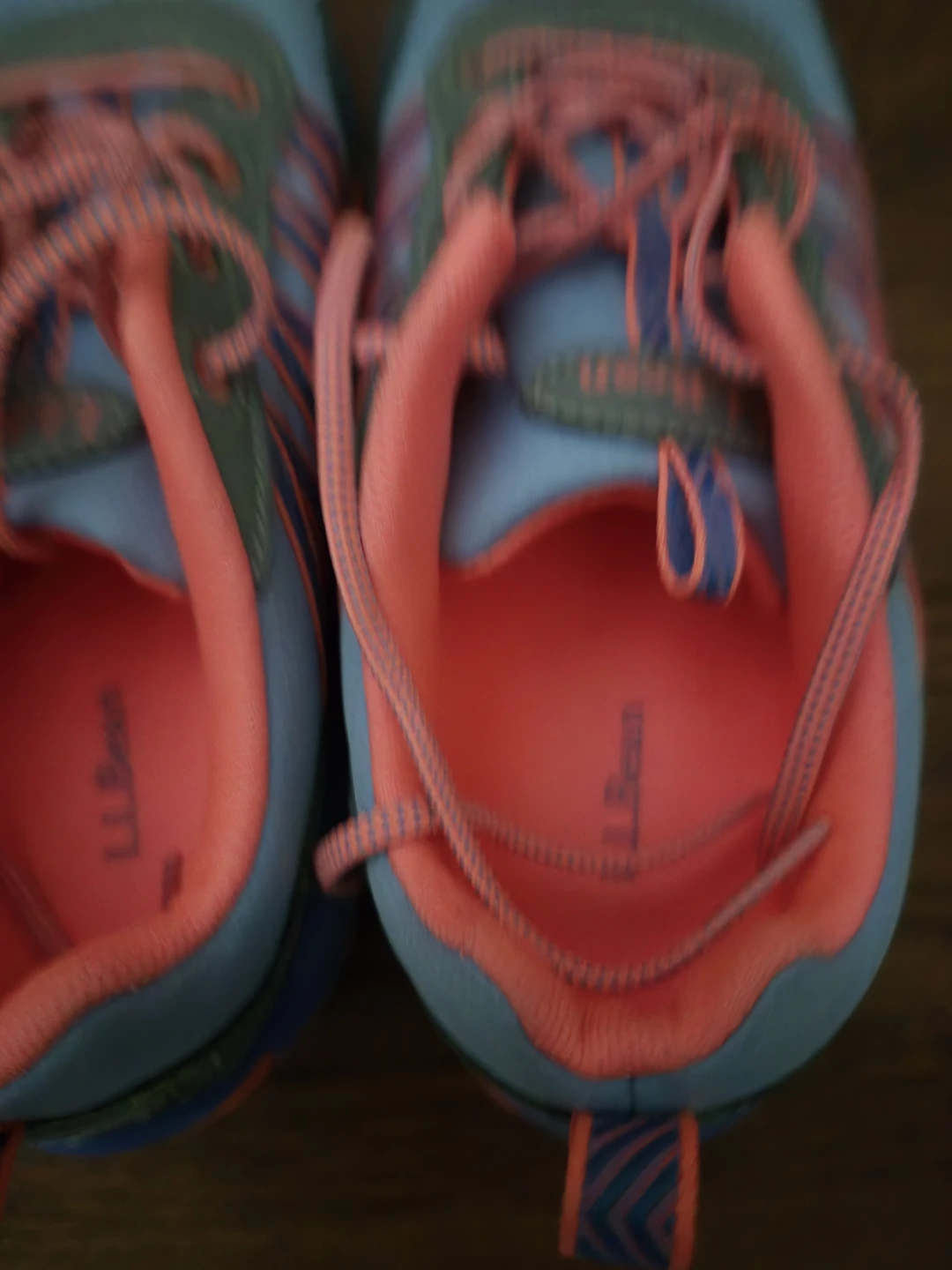 L.L.Bean Kids Size 2 Shoes - basically *BRAND NEW* - photo 2