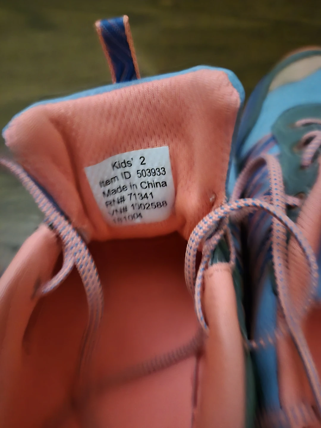 L.L.Bean Kids Size 2 Shoes - basically *BRAND NEW* - photo 4