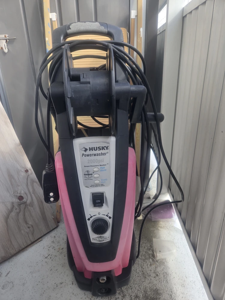 Husky Powerwasher 2000psi Pressure Washer - photo 2