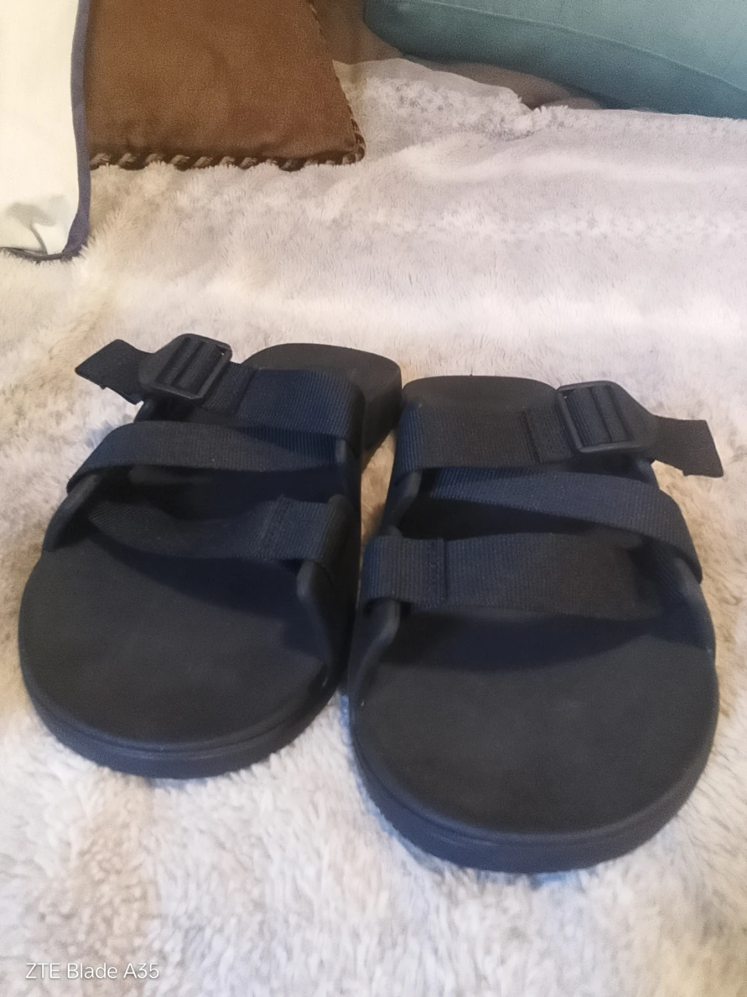 Chaco Black Adjustable Strap Slides Sandals - photo 2