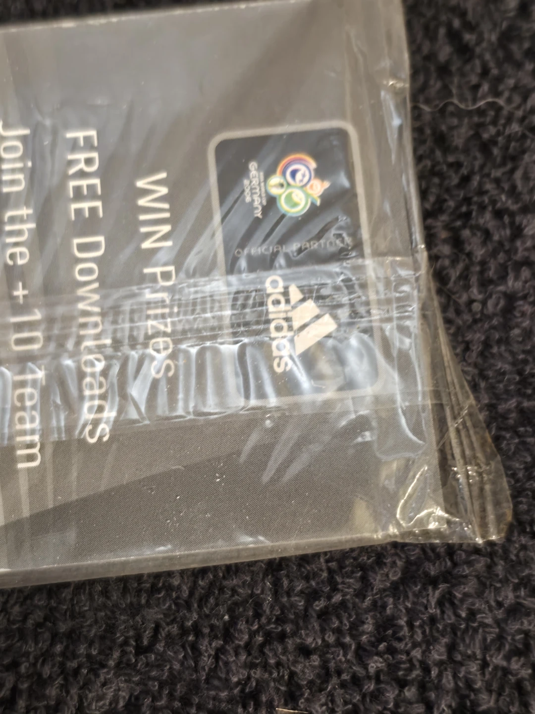 Factory sealed 2006 Adidas Canadian World Cup Promo card pack - photo 3