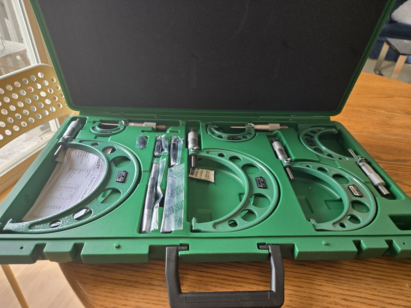 INSIZE 0-6" Precision Outside Micrometer Set