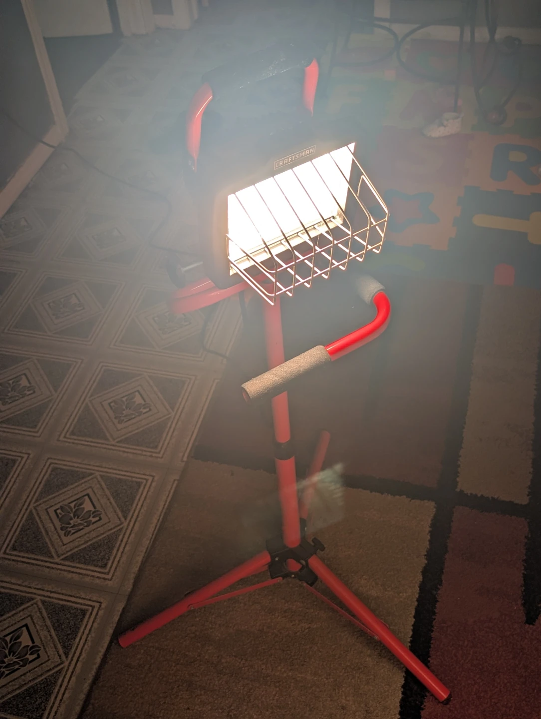 Craftsman Work Light with Tripod Stand - photo 2