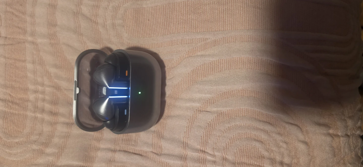 Samsung Galaxy Buds3 Pro - photo 3