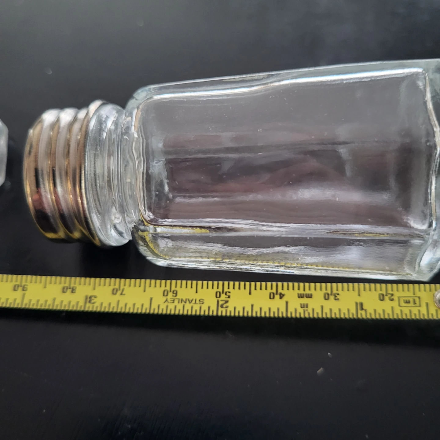 Vintage Glass Salt and Pepper Shakers (Set of 2) - photo 3