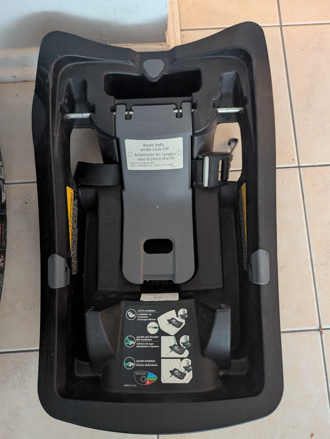 Evenflo Baby Car Seat and Base with Stroller - photo 4