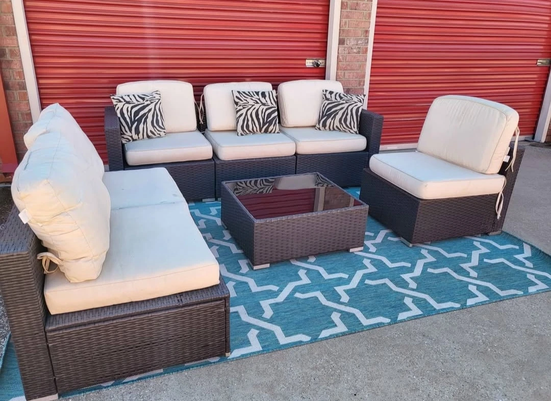 Patio furniture set