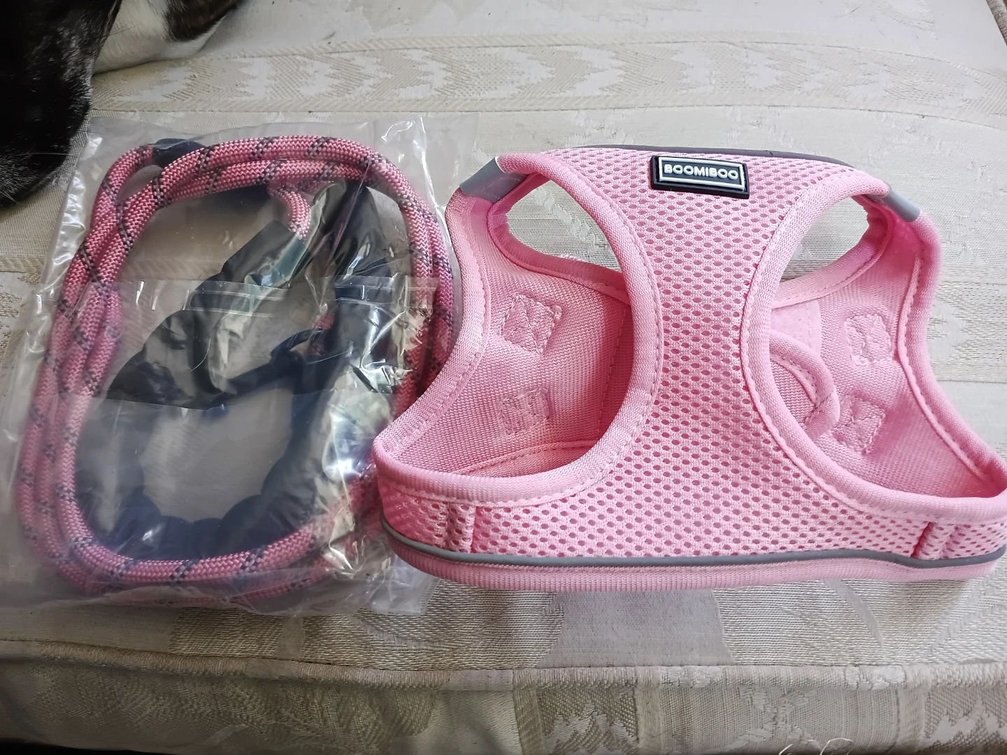 Pink BOOMIBOO Dog Harness with Leash Set