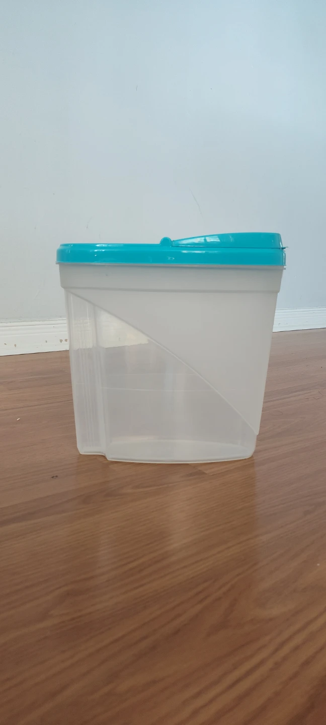 Plastic Food Storage Container
