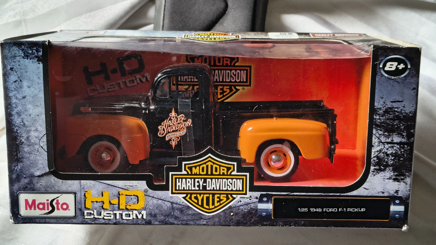 Maisto HD Custom Harley-Davidson Diecast Model Vehicles - photo 4