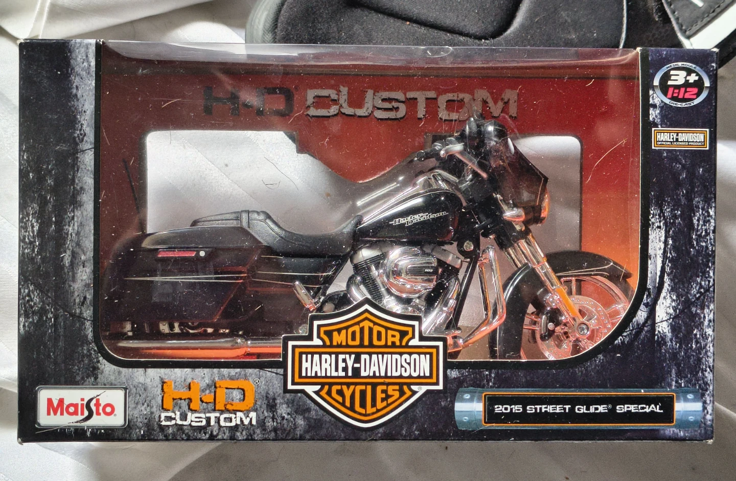 Maisto HD Custom Harley-Davidson Diecast Model Vehicles - photo 5