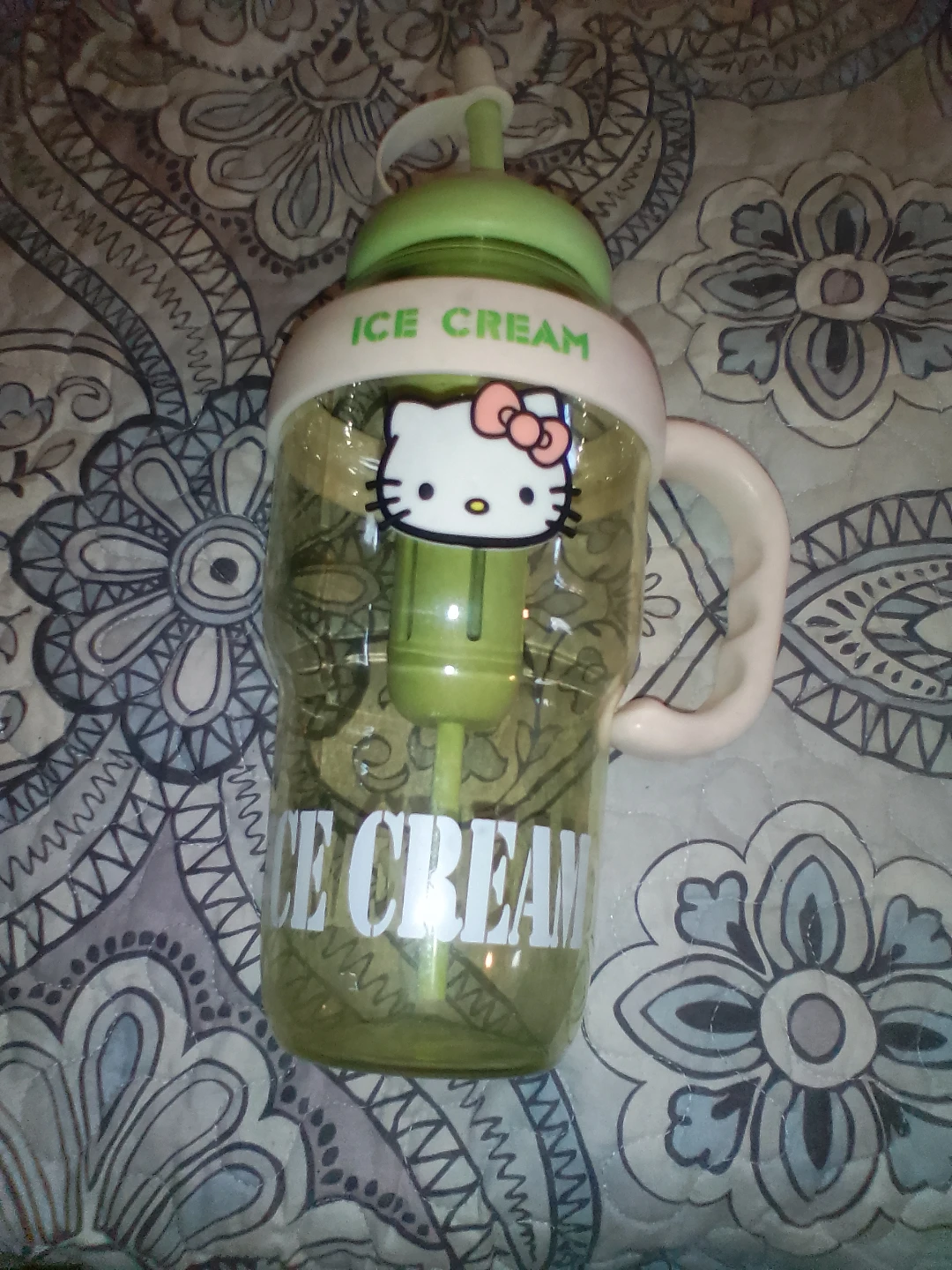 Hello Kitty green and cream "Ice Cream"  Cup with straw