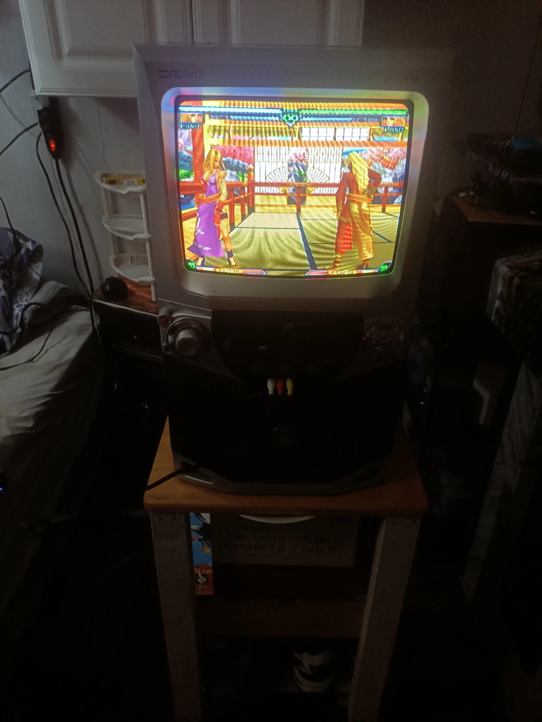 craig 13 inch color crt tv and Karaoke machine with built in cd - photo 4