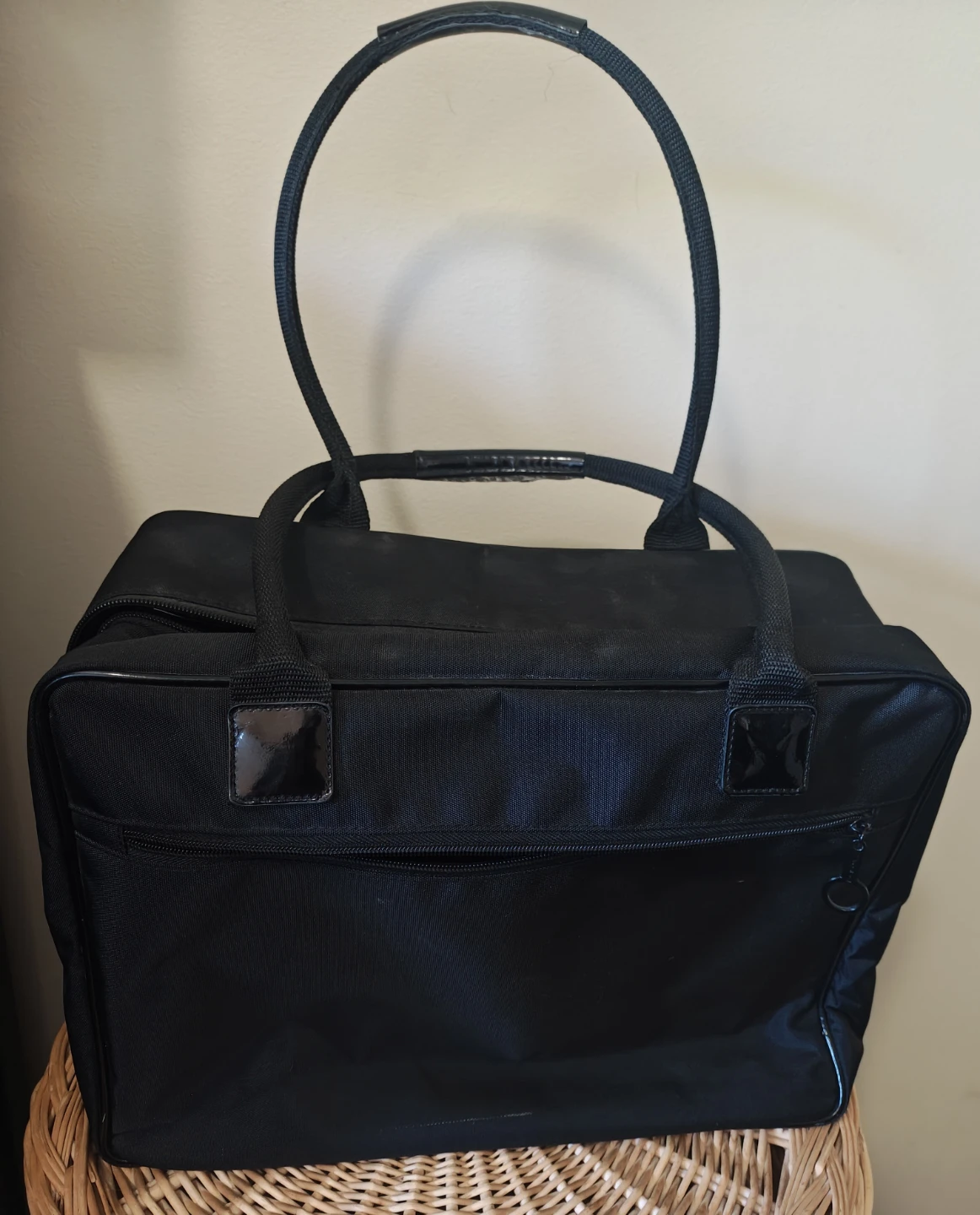 Gently used MAC Pro Travel Make up Case