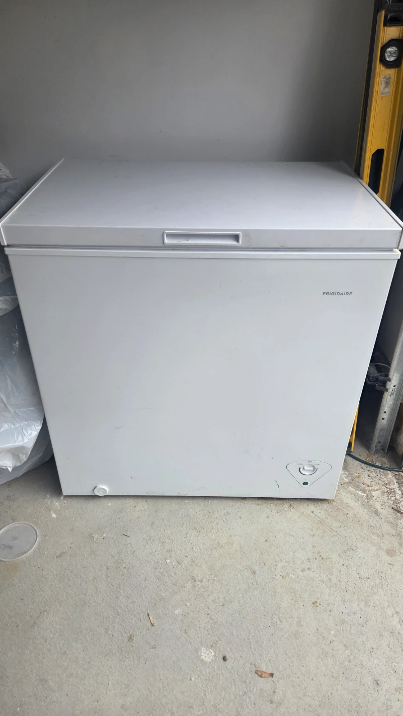 Frigidaire Chest Freezer