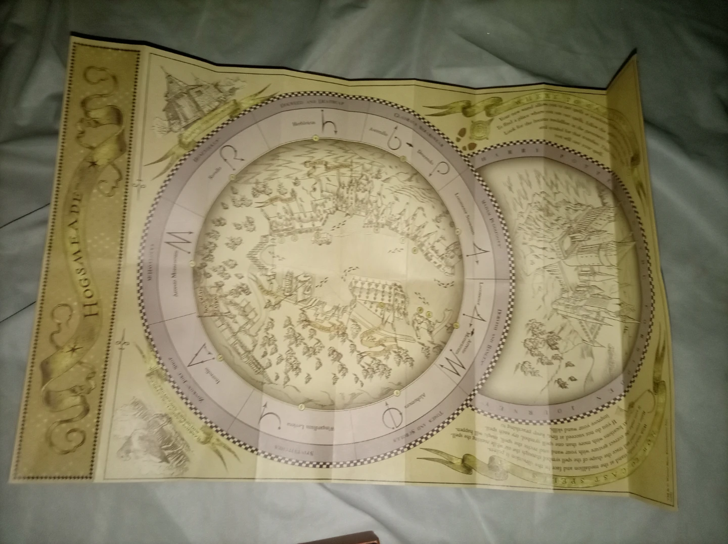 Harry Potter Wand with Hogsmeade Box - photo 5