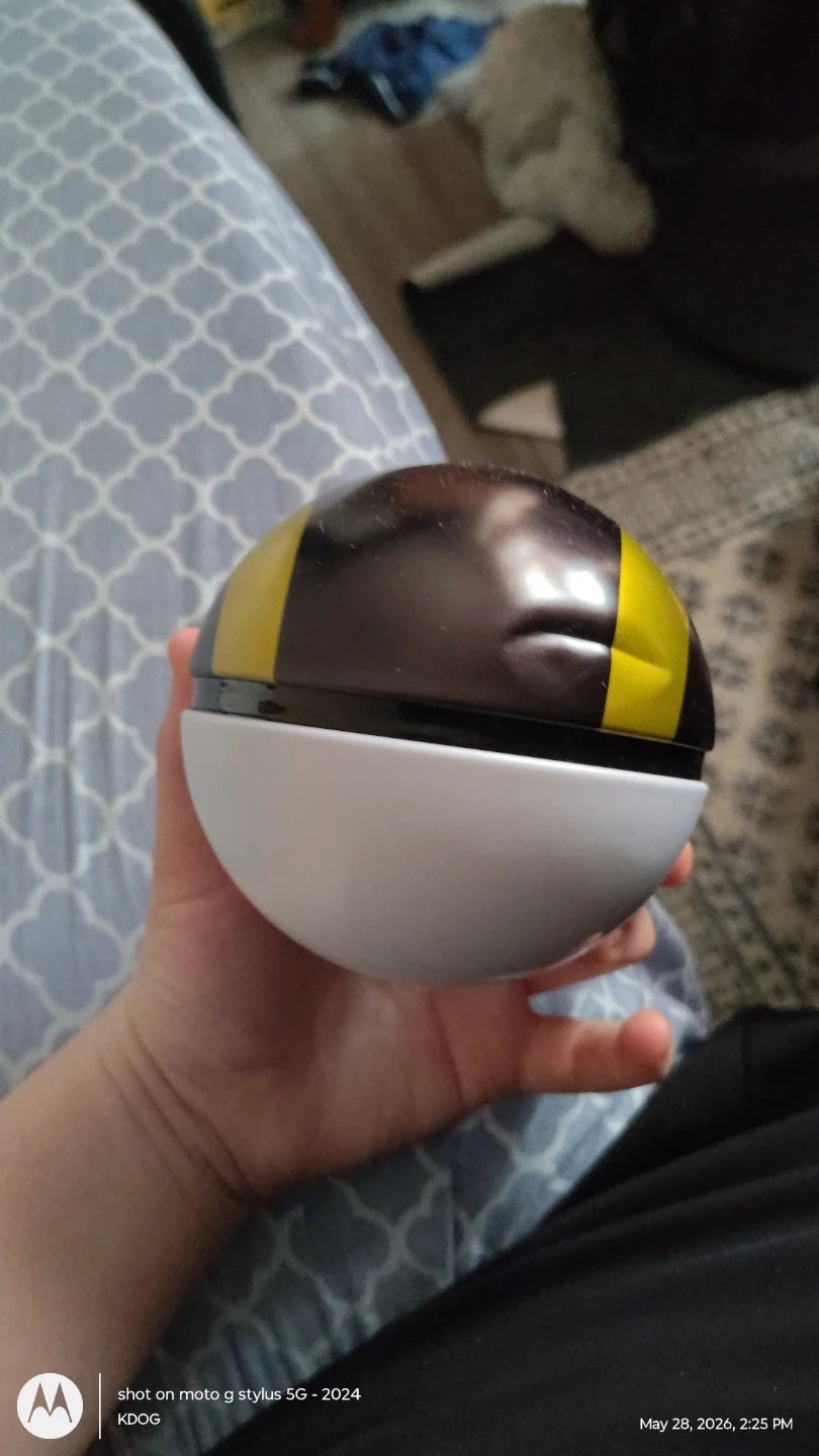 Poké Ball Toy - photo 2