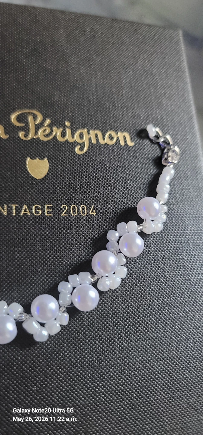 White Faux Pearl & Bead Bracelet - photo 4