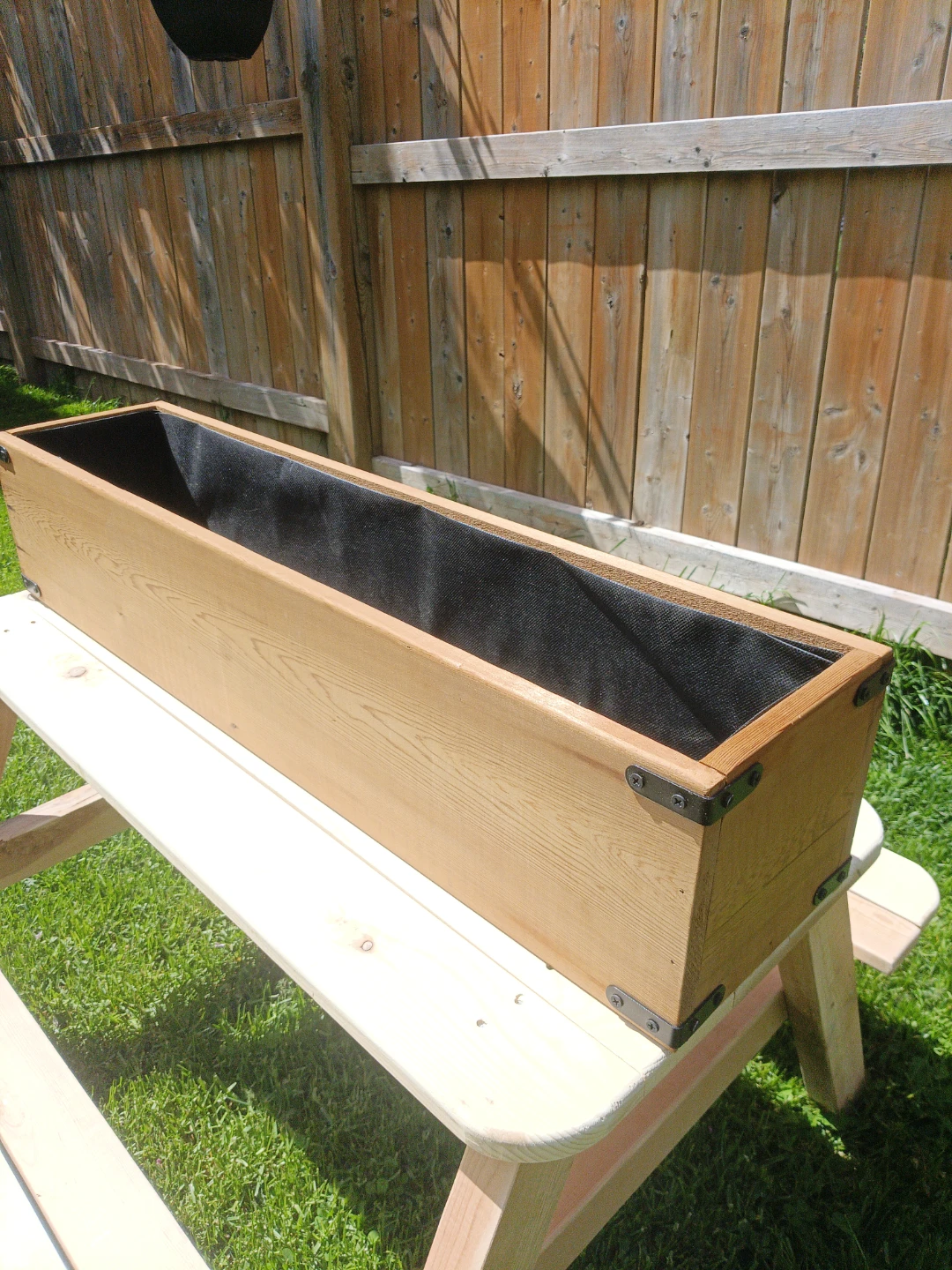 Cedar Box Planter - photo 2