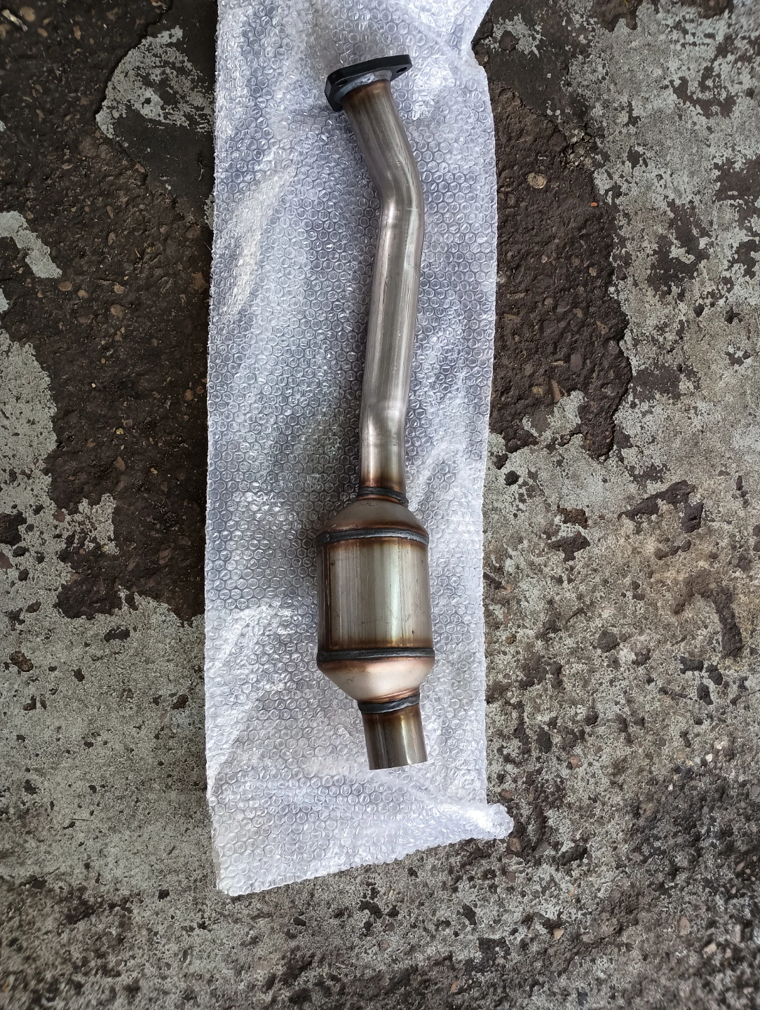 Exhaust Pipe Catalytic Converter for Subaru Forester
