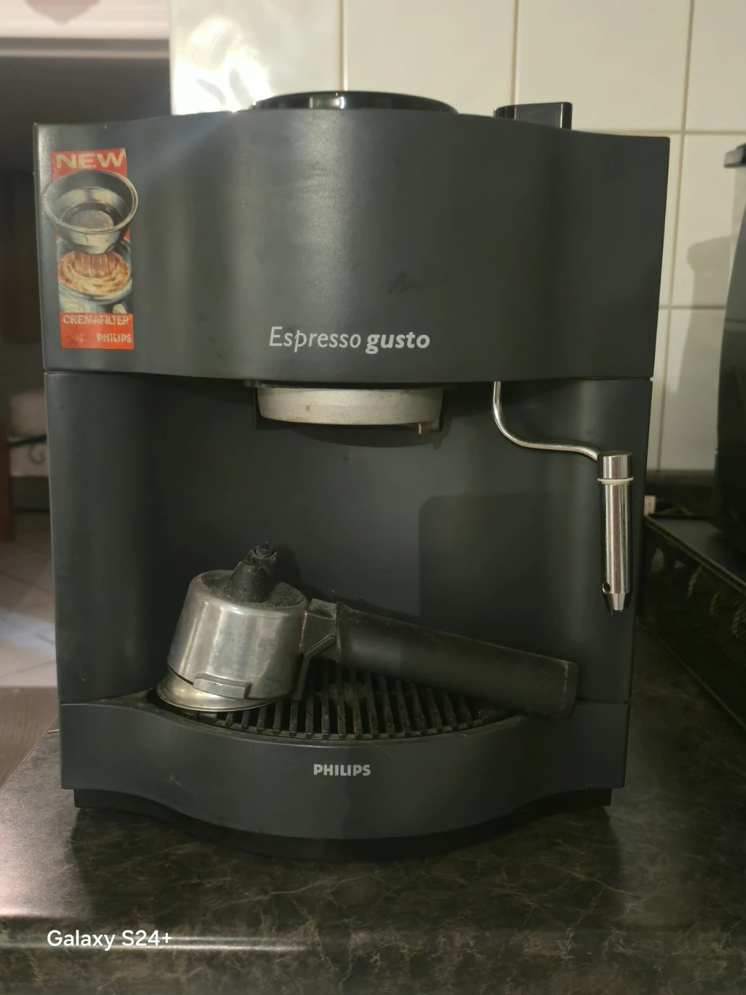Philips Espresso Gusto Coffee Machine