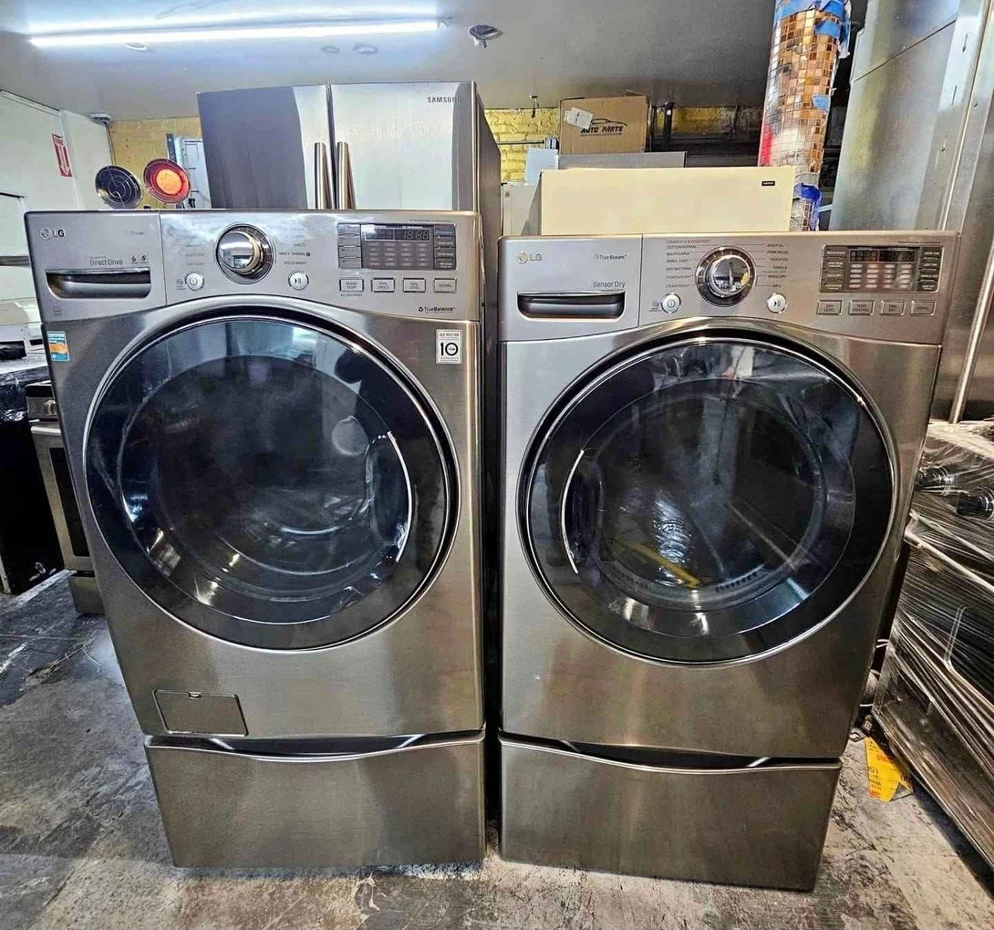 Lg washer and gas dryer set