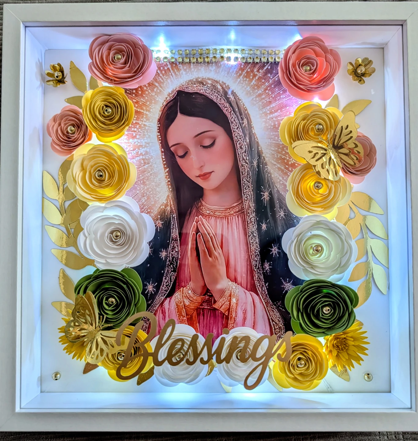 Lighted Religious Shadow Box with Flowers - photo 3