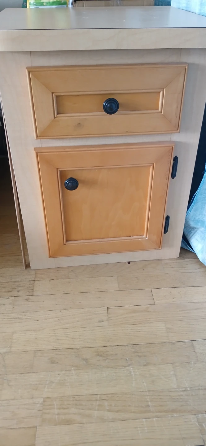 Light Wood Cabinet with Drawer and Door