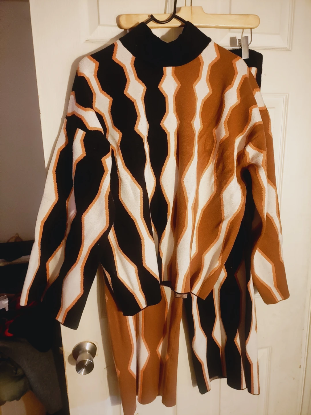 Women Two-Piece Set - Preloved size 14/16