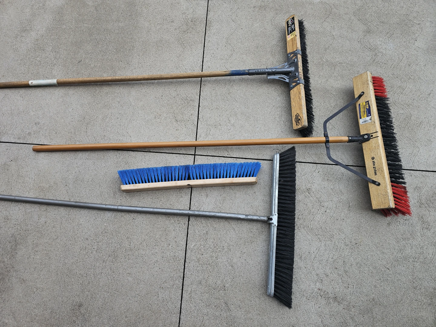 Job Site Broom Set