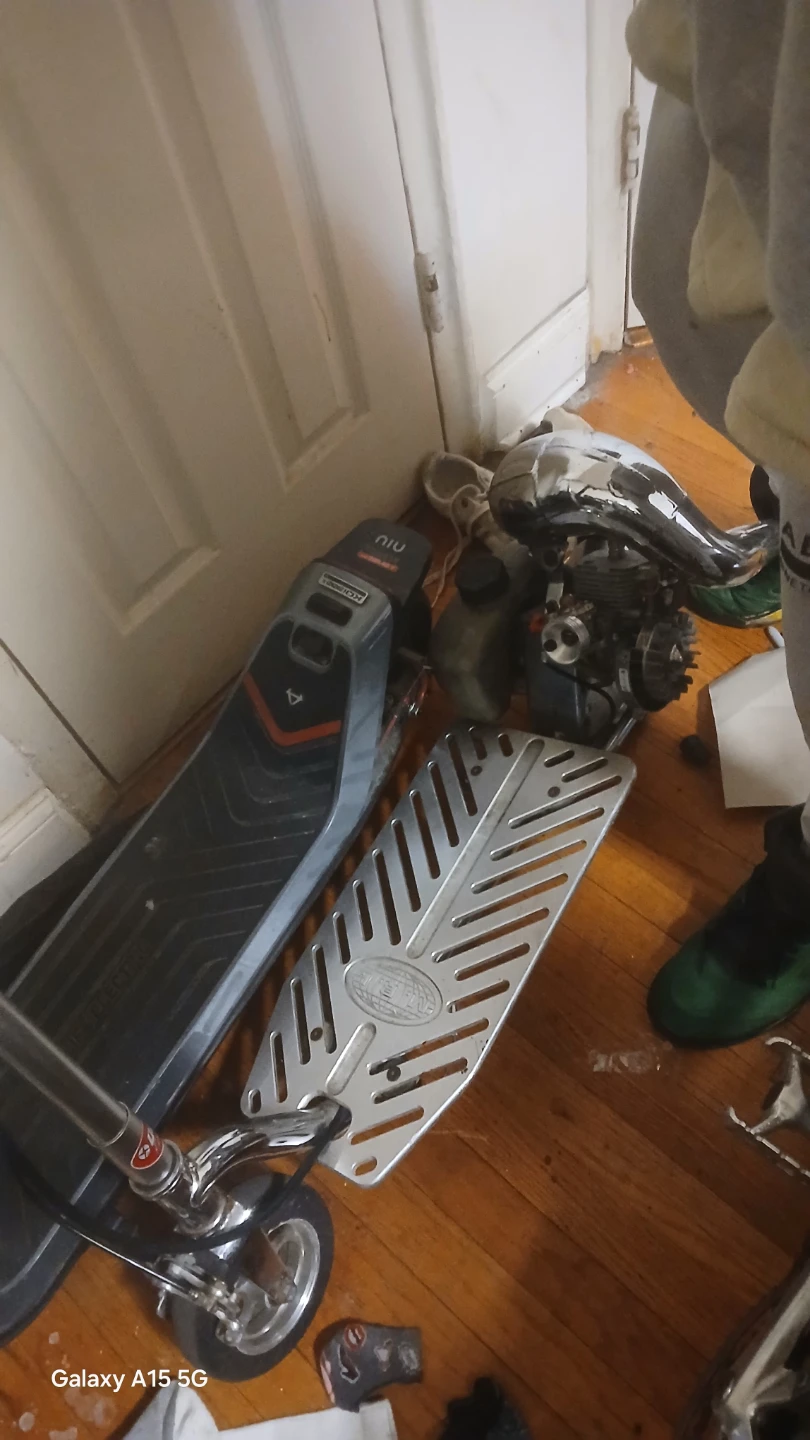 Gas Powered Scooter - photo 2