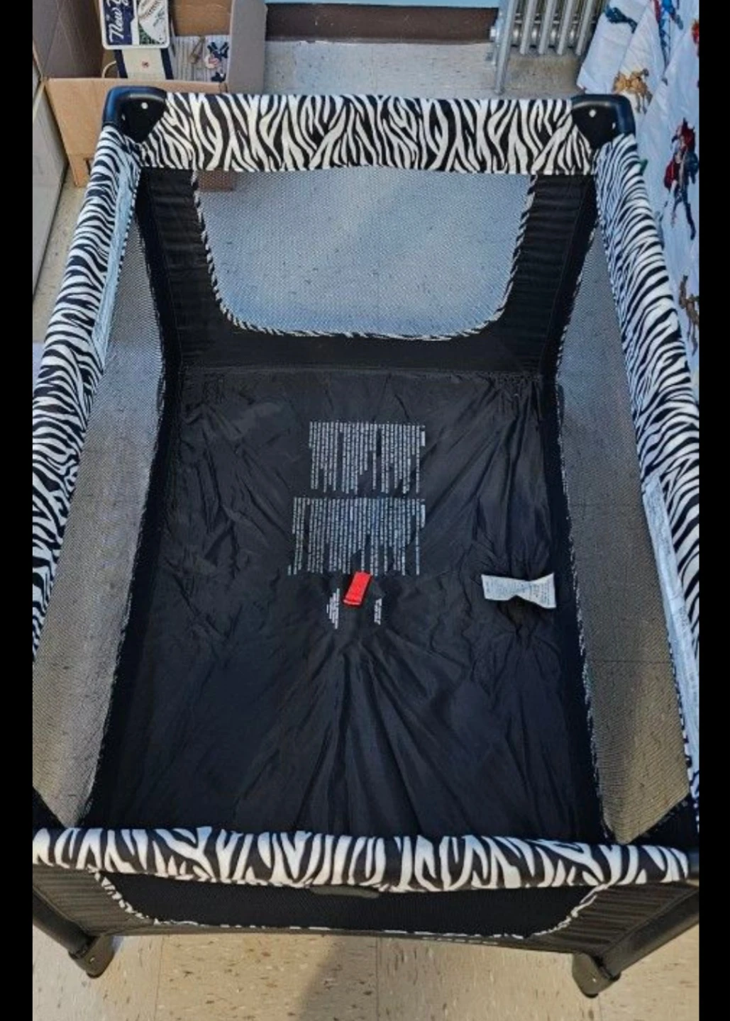 Cosco Funsport Play Yard Zebra Print - photo 3