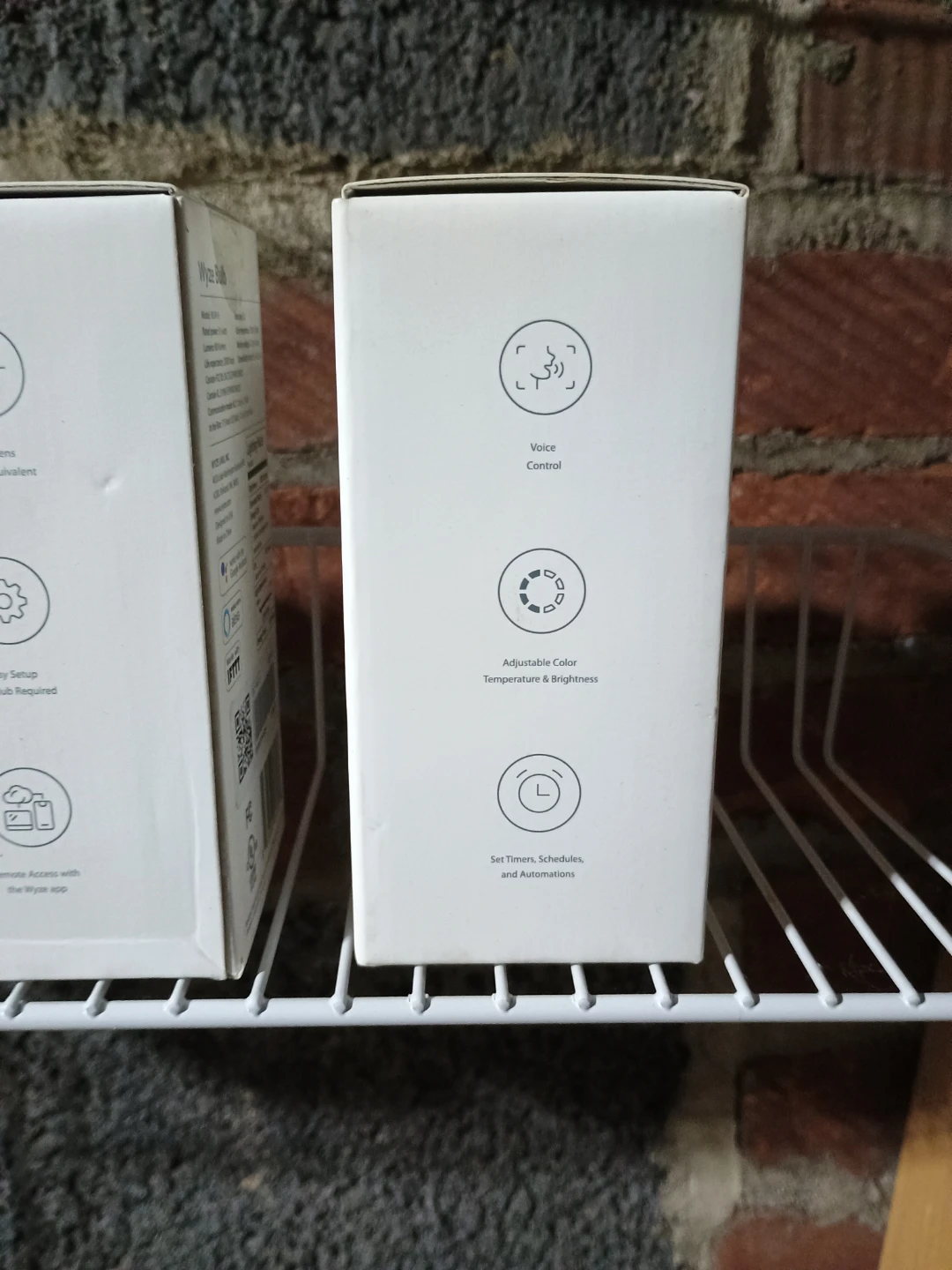 4x Wyze WiFi Smart LED Bulb - photo 4