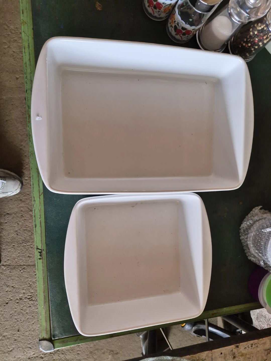 Set of 2 White Ceramic Baking Dishes - photo 2