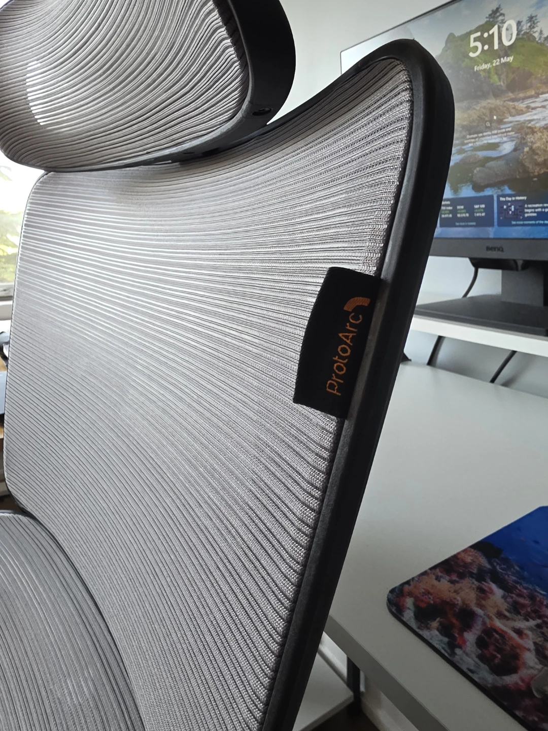 ProtoArc Ergonomic Chair and Computer Desk - photo 3
