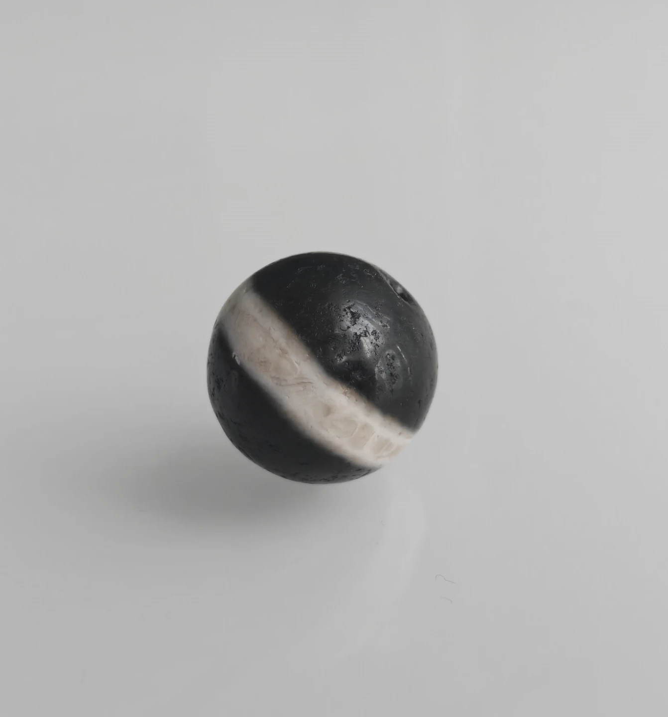 Tibetan Black Agate Dzi Bead - photo 2