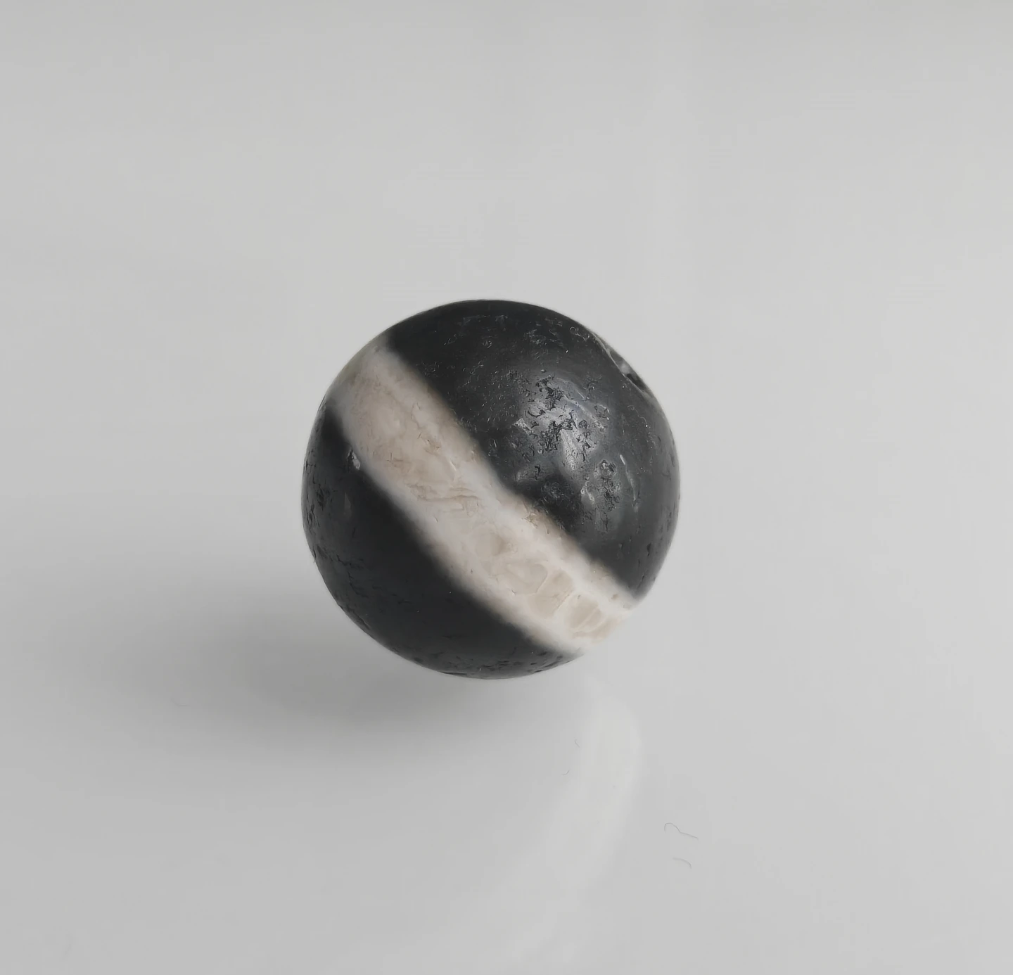 Tibetan Black Agate Dzi Bead - photo 3