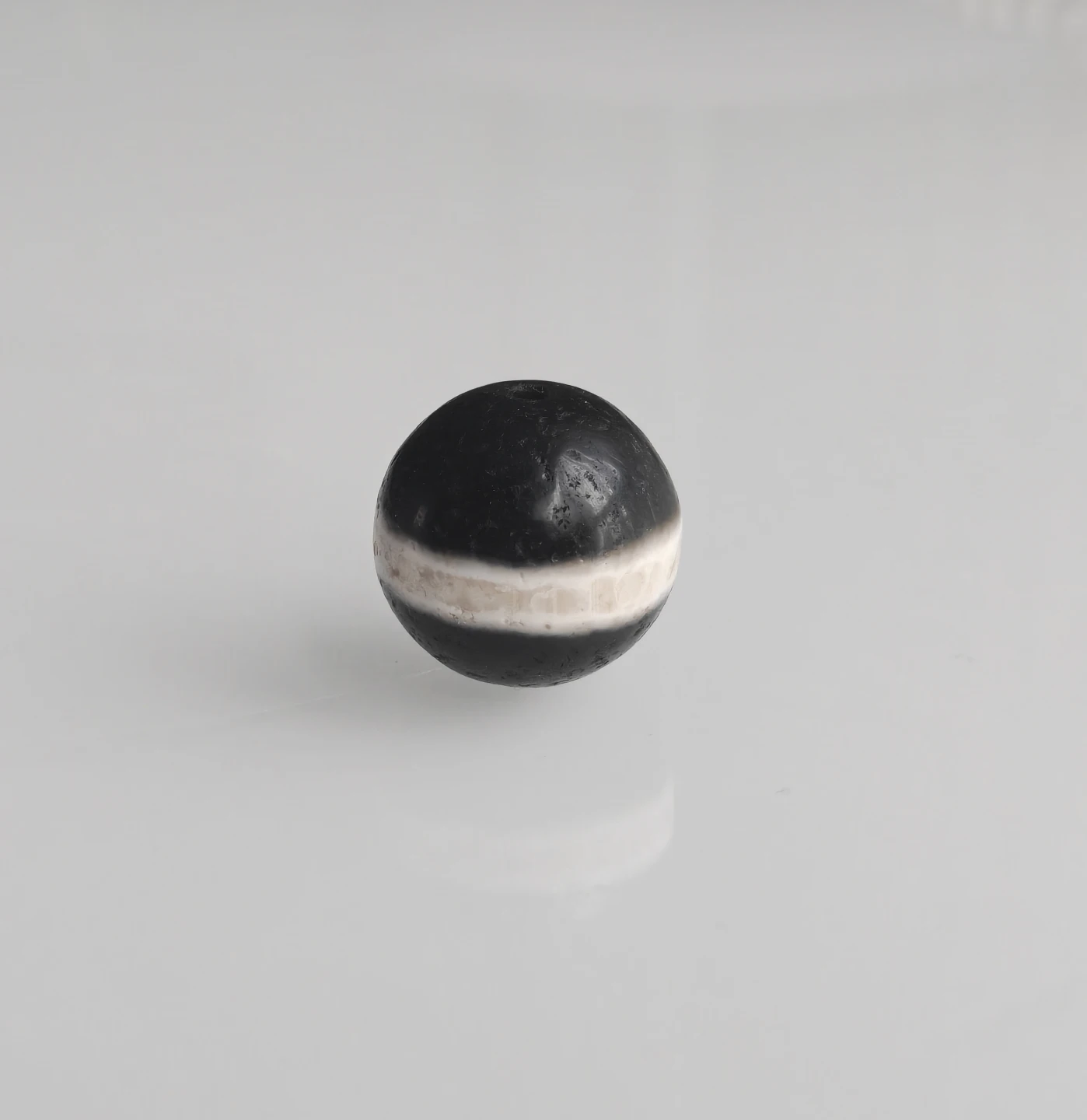 Tibetan Black Agate Dzi Bead - photo 4