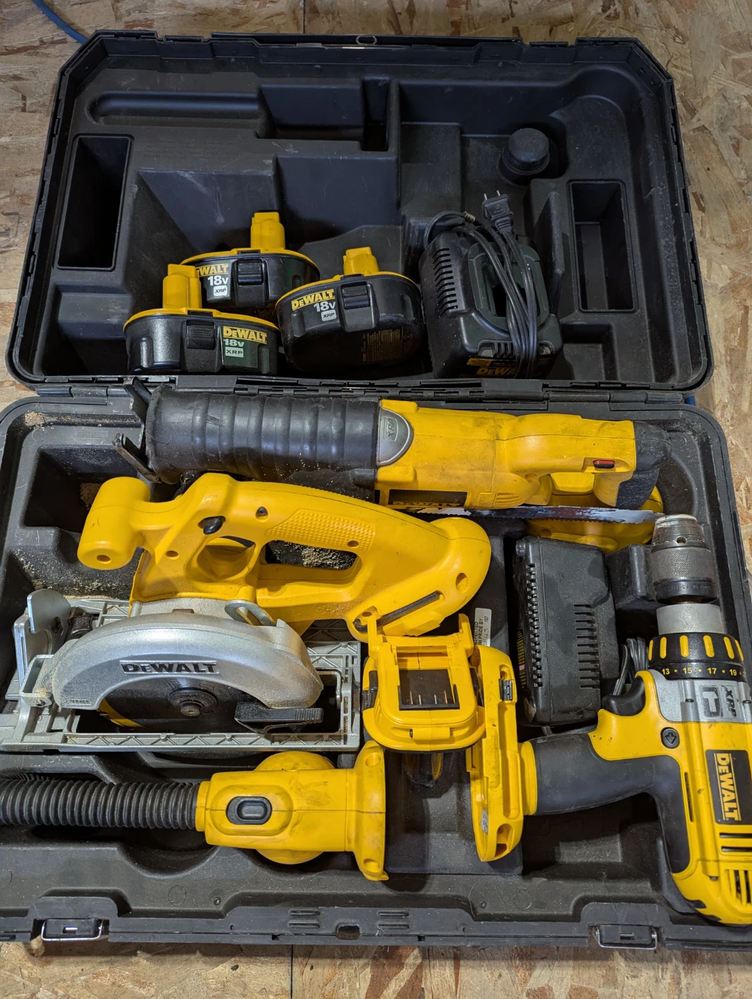 Cordless DeWalt tool set
