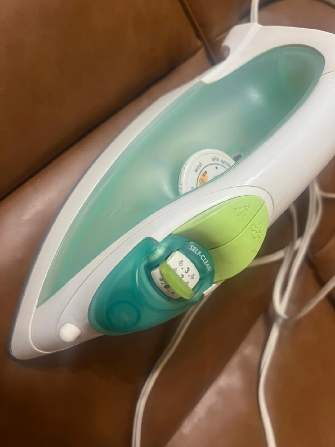 T-fal Ultraglide Steam Iron - photo 2