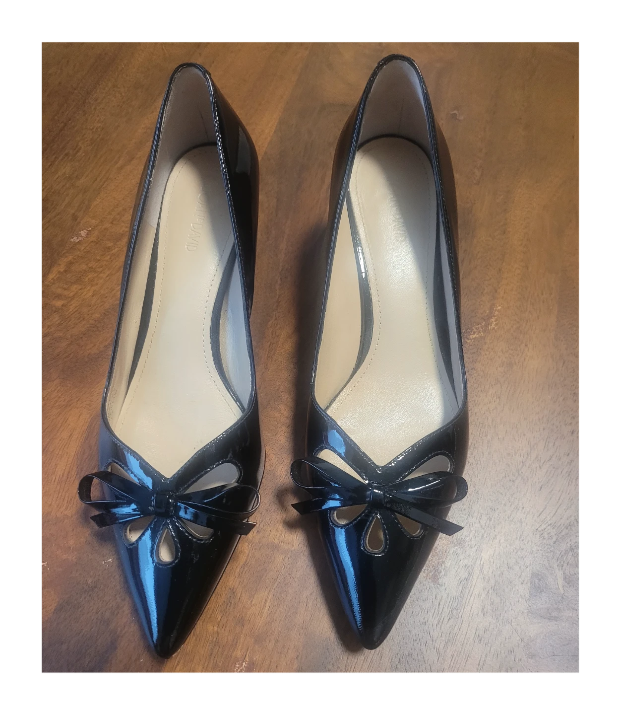Black Patent Leather, Kitten Heel, Size 7.5M