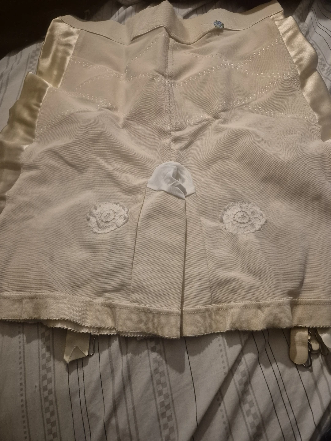 18 Vintage Girdle/Shaper with Garters- 1970s - photo 2
