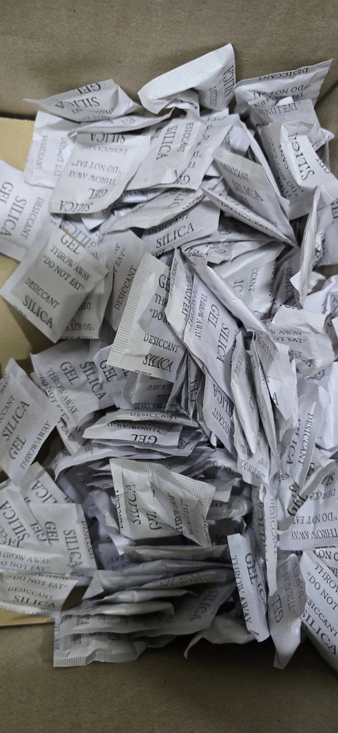 Silica Gel Desiccant Packets