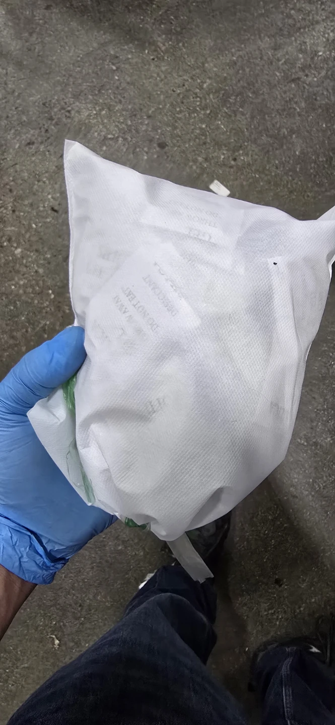 Silica Gel Desiccant Packets - photo 2