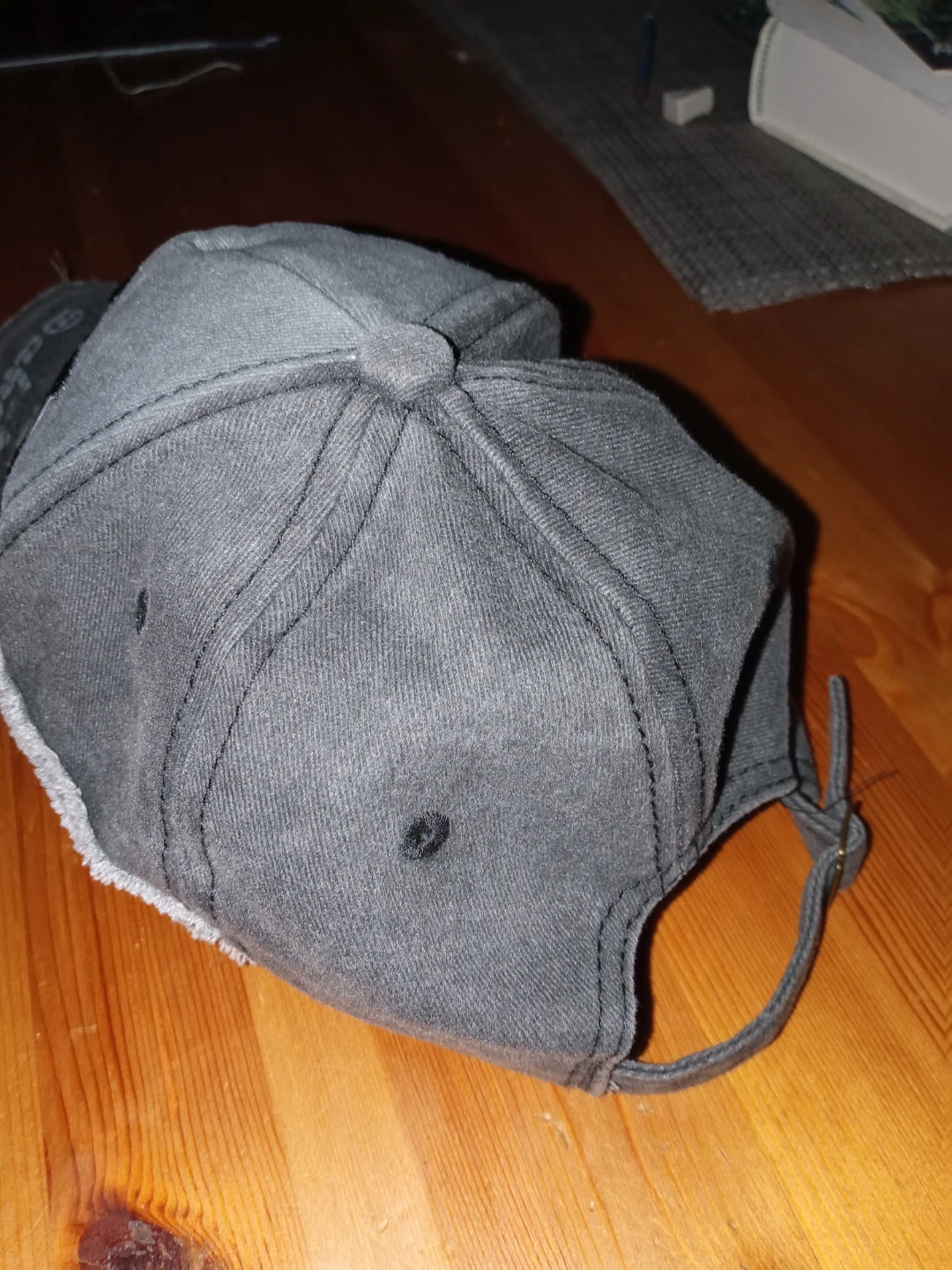 Black Rebel Cap - photo 3