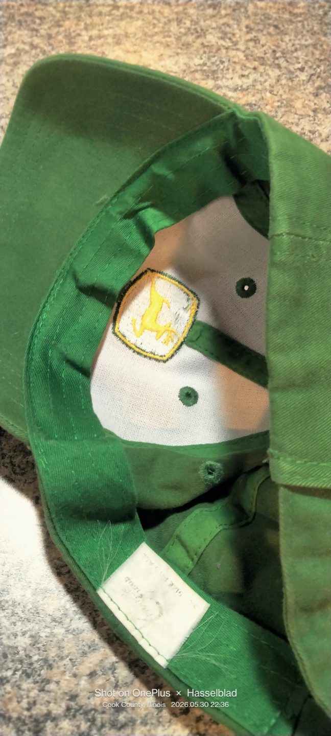 John Deere "Nothing Runs Like a Deere" Baseball Cap - photo 3