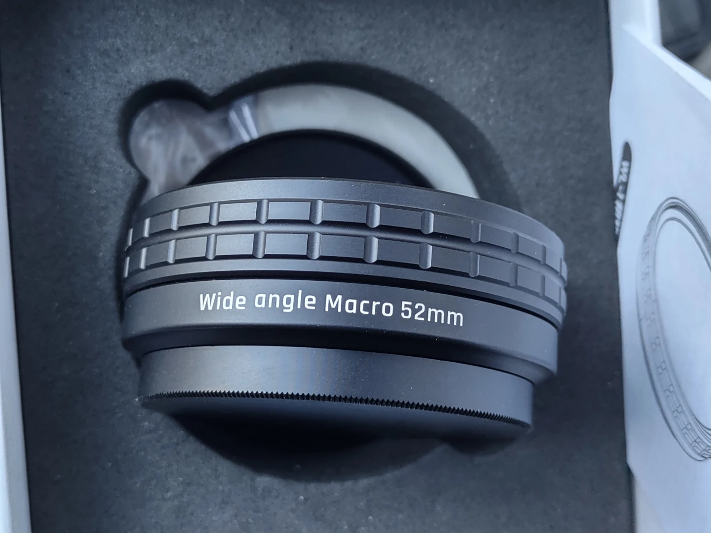 Free delivery, Ulanzi WL-1 Wide Angle Macro Lens 52mm