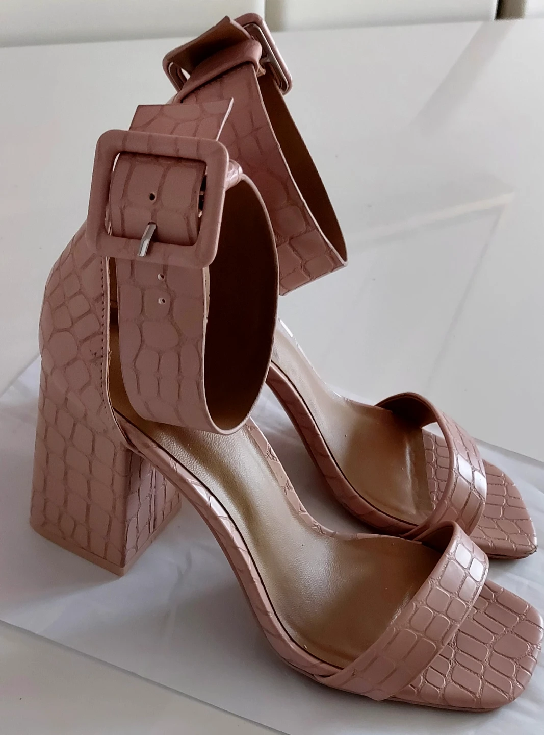 Call It Spring Pink Croc Embossed Block Heels Size 7 - photo 2